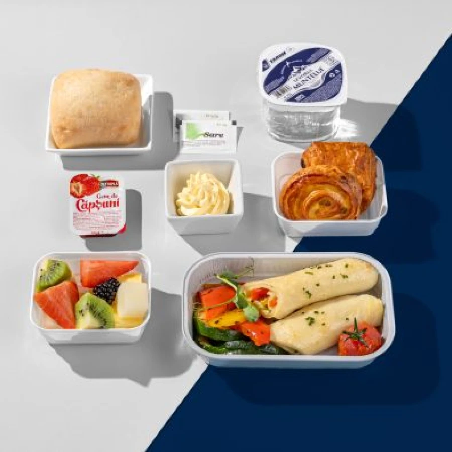 Pancakes with sautéed vegetables, hash brown and fresh vegetables – Breakfast – SSR CODE – VGML