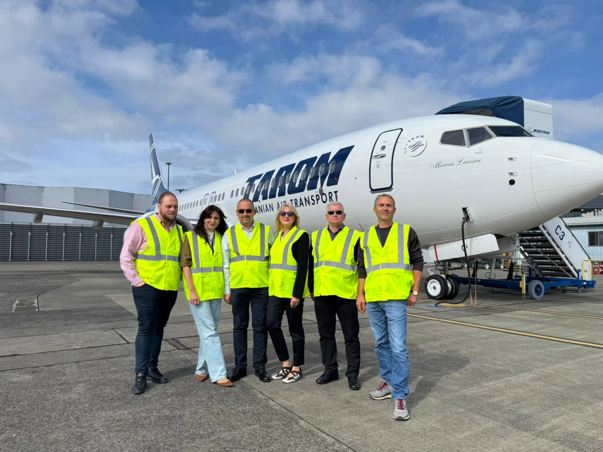 Din Seattle spre România: echipajele TAROM aduc acasă primul Boeing 737 MAX