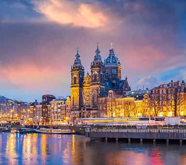 Amsterdam – Descoperă farmecul orașului canalelor